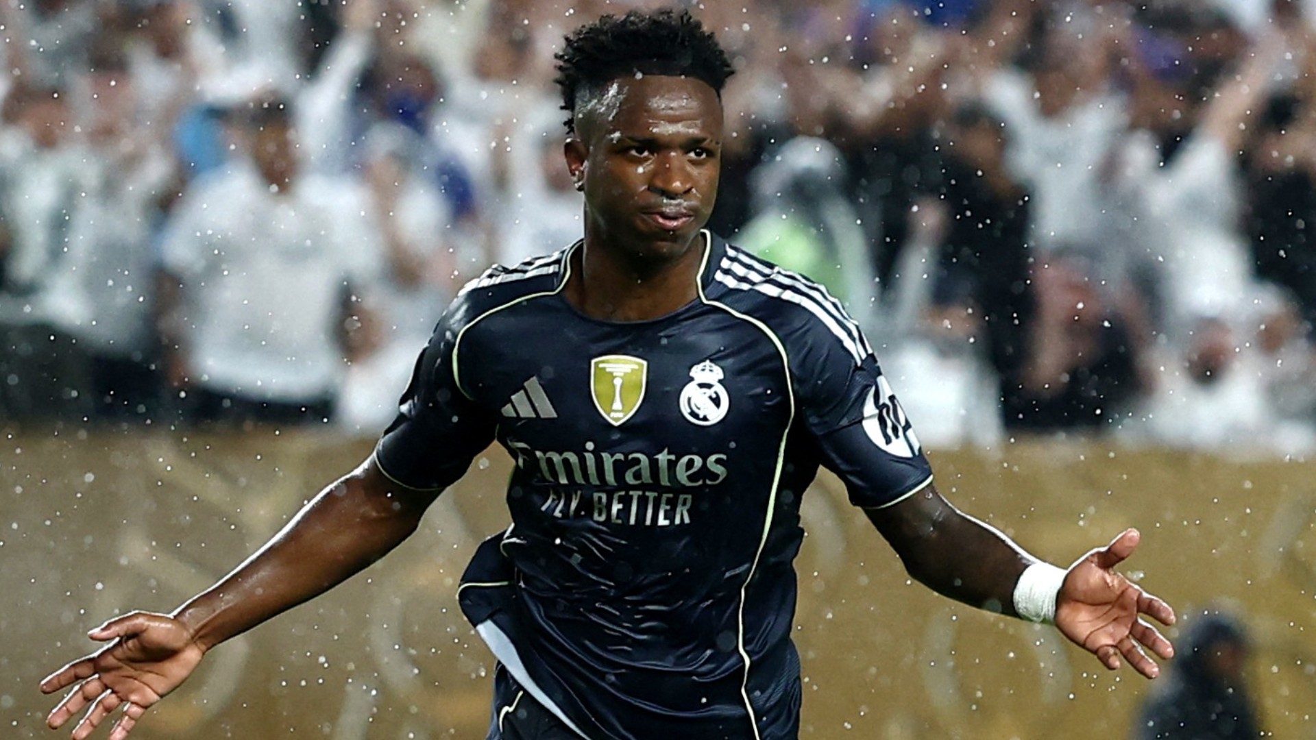 เรอัลมาดริดวางแผนอนาคต วินิซิอ