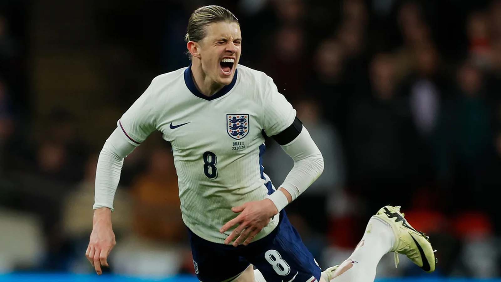 คอนอร์ กัลลาเกอร์ และ อีแวน เฟ