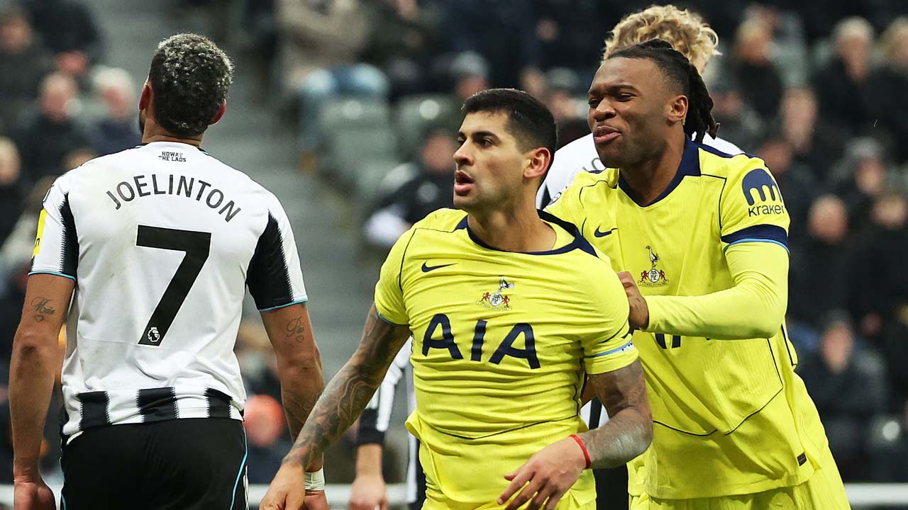 นิวคาสเซิล ยูไนเต็ด 2-2 สเปอร์