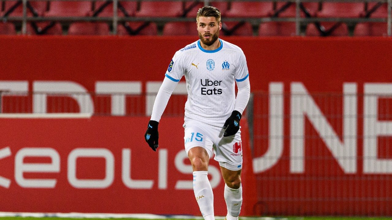 มาร์กเซย ตั้งเป้าย้ายกองหลัง ล