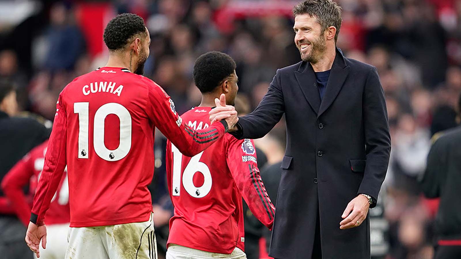 แมนยู ปีศาจแดงนำหน้าในการแย่งช