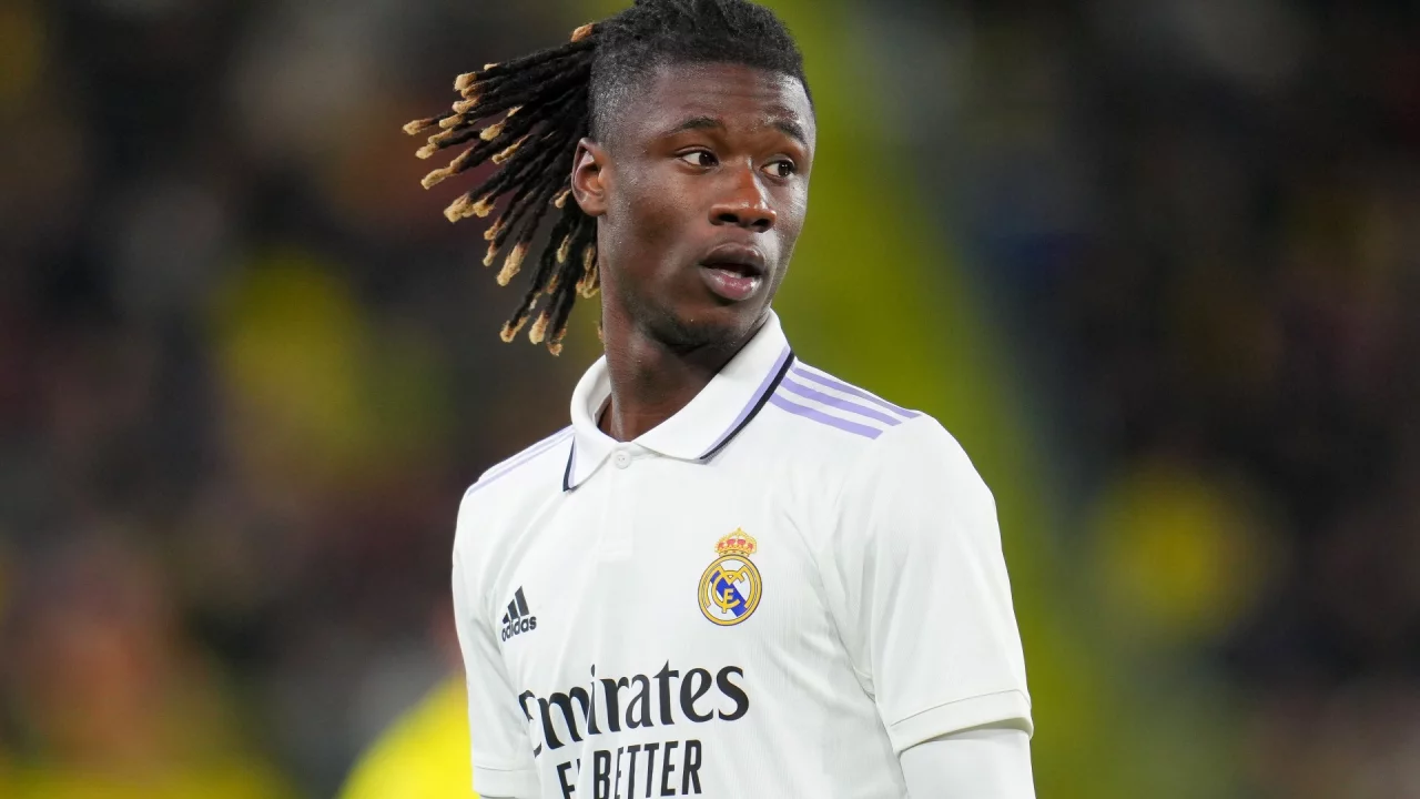 เอดูอาร์โด้ คามาวิงก้า หลุดทีม