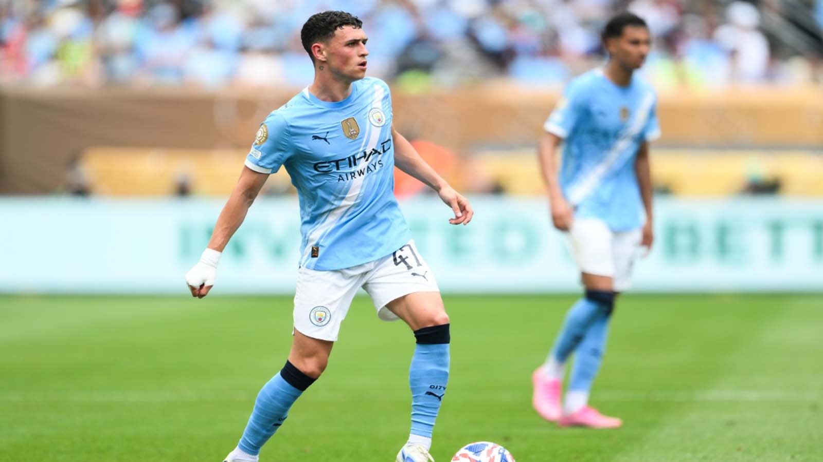 เป๊ป กวาร์ดิโอลา กังวลใจอีกครั้ง เมื่อทีม หวั