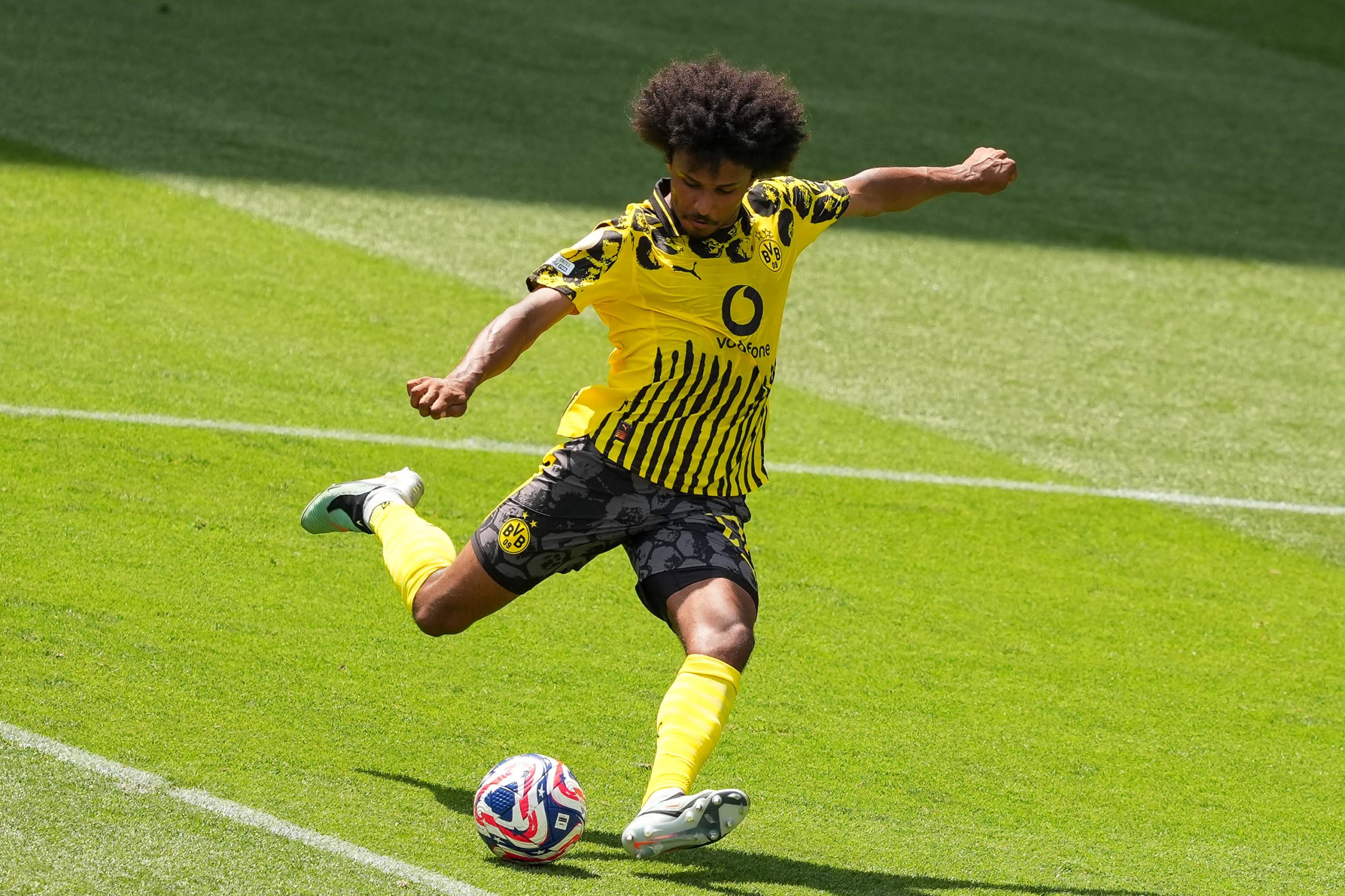 อนาคตของอาเดเยมีกับดอร์ทมุนด์