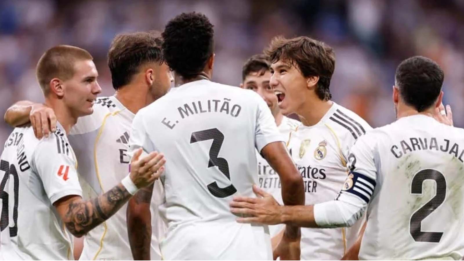 เรอัล มาดริดมีผู้เล่น 8 คนอยู่