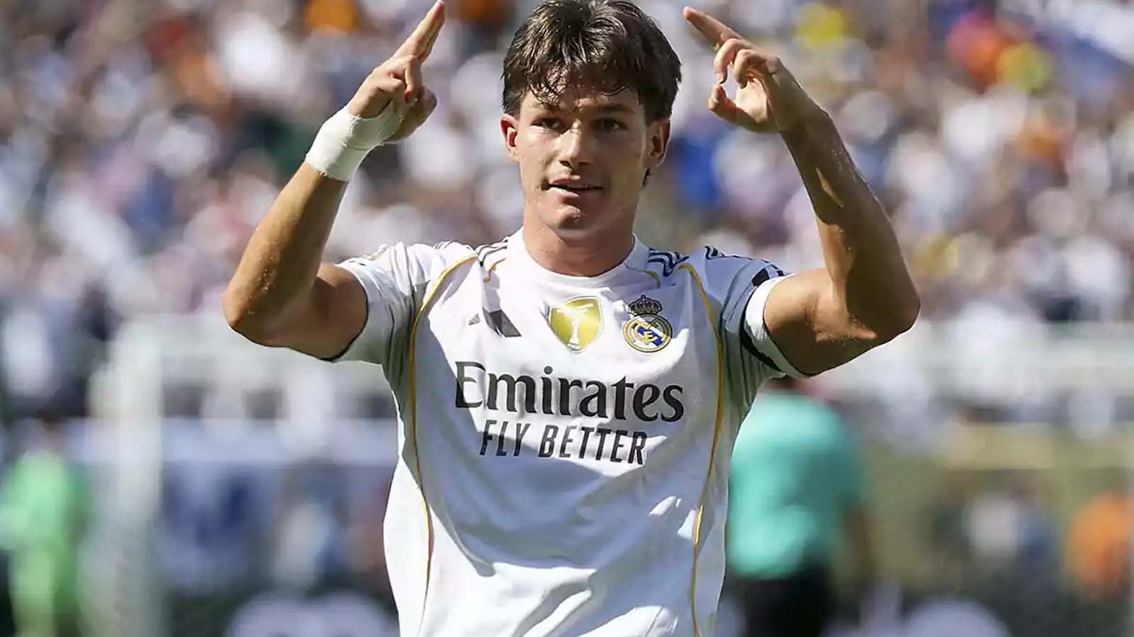 เรอัล มาดริด กองหลังถูกขอให้ ฝ