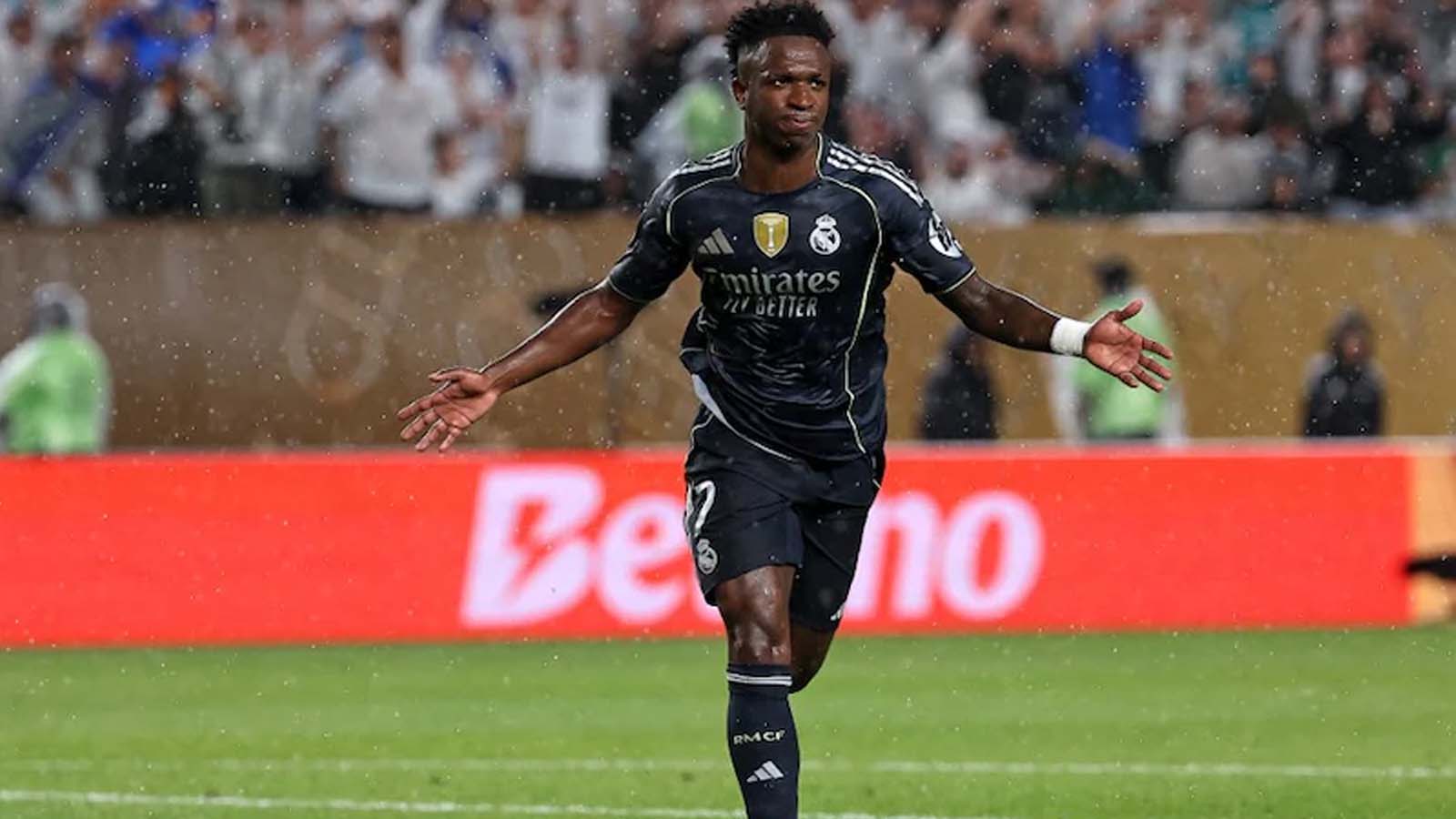 ลียง ตกลงยืมตัวเอ็นดริค โดยมีก