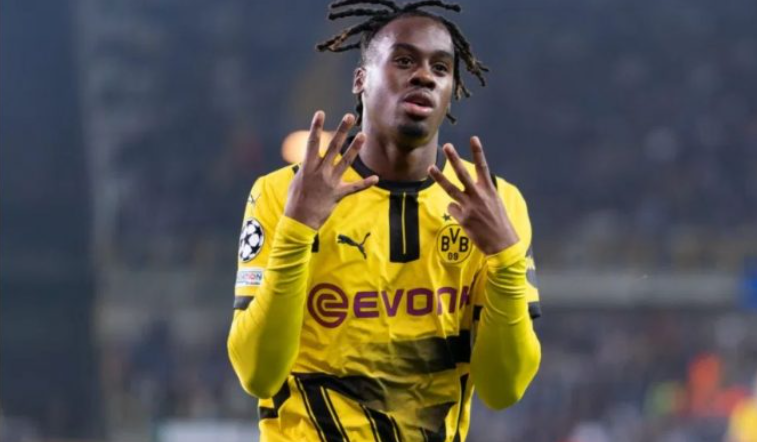 เชลซีและอาร์เซนอลเล็งเจมี่ กิต