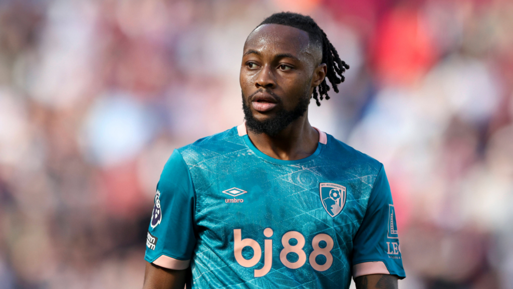 หงส์แดงเล็งคว้าปีกบอร์นมัธ