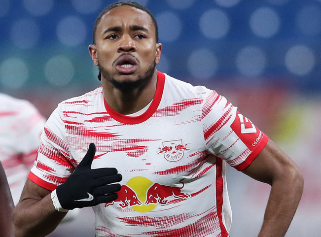 คริสโตเฟอร์ เอ็นคุนคู พิจารณาอ