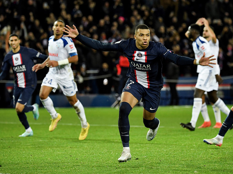 วิเคราะห์บอลระหว่าง สตราส์บูร์